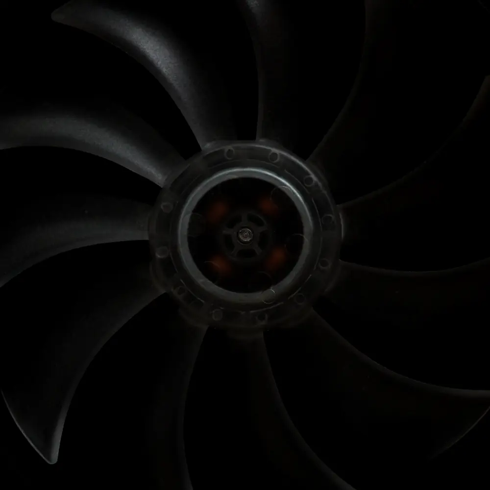 The fan stopped and dark.